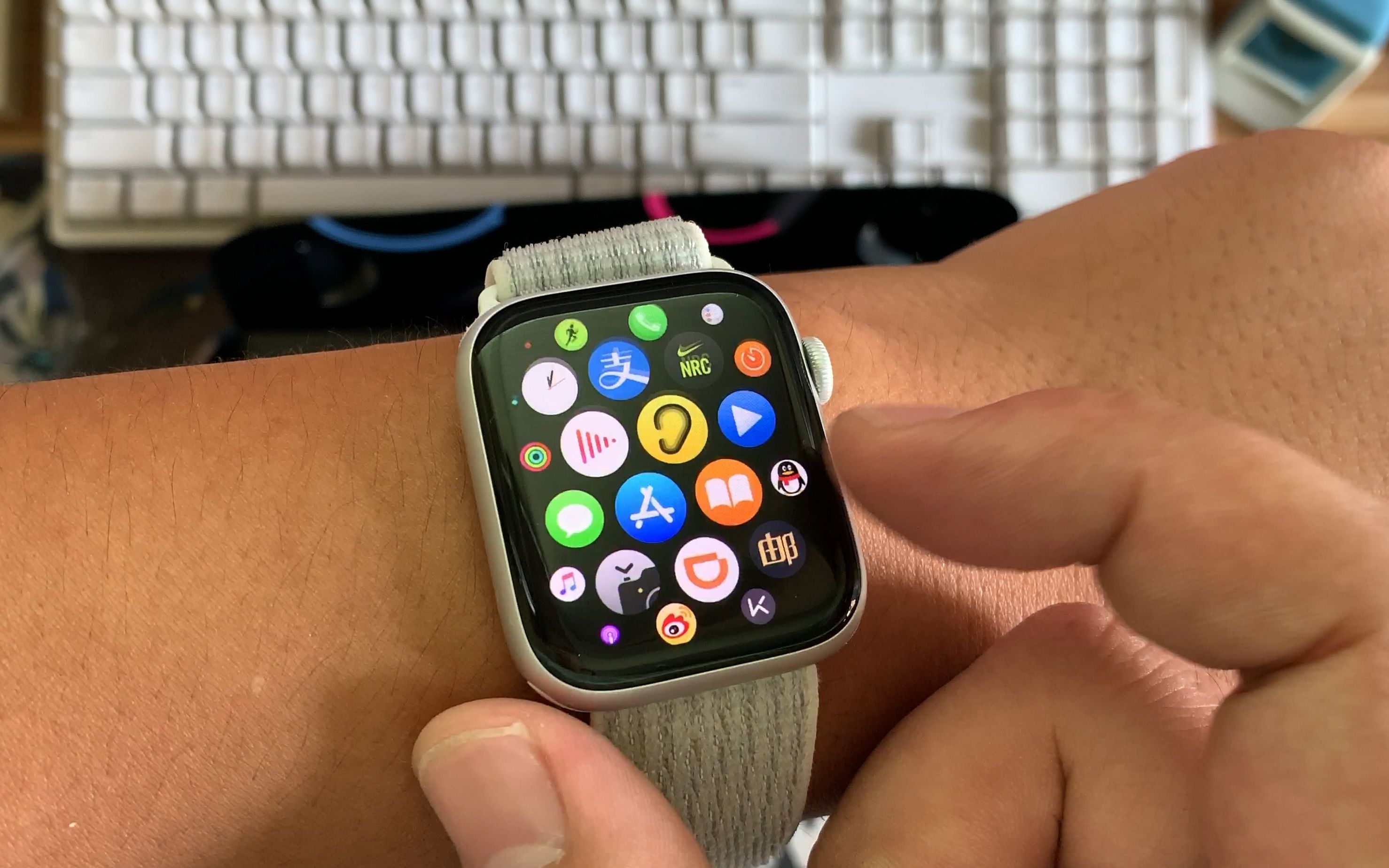 苹果手表开箱第五代applewatch到底有什么用