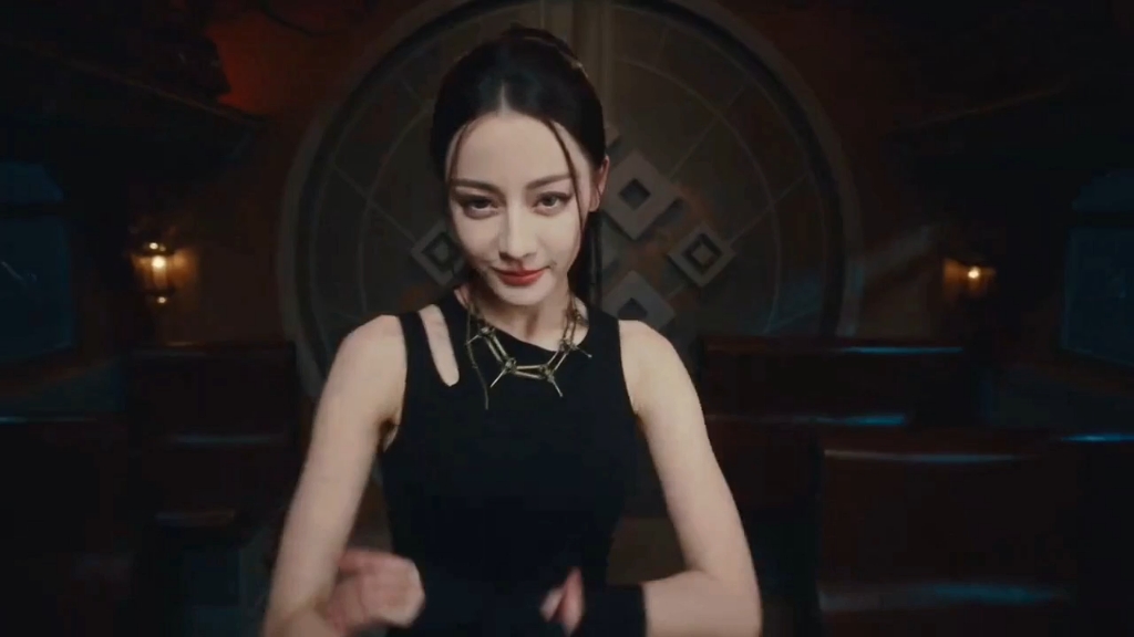 迪丽热巴打戏好帅,大家快去微博做声量啊