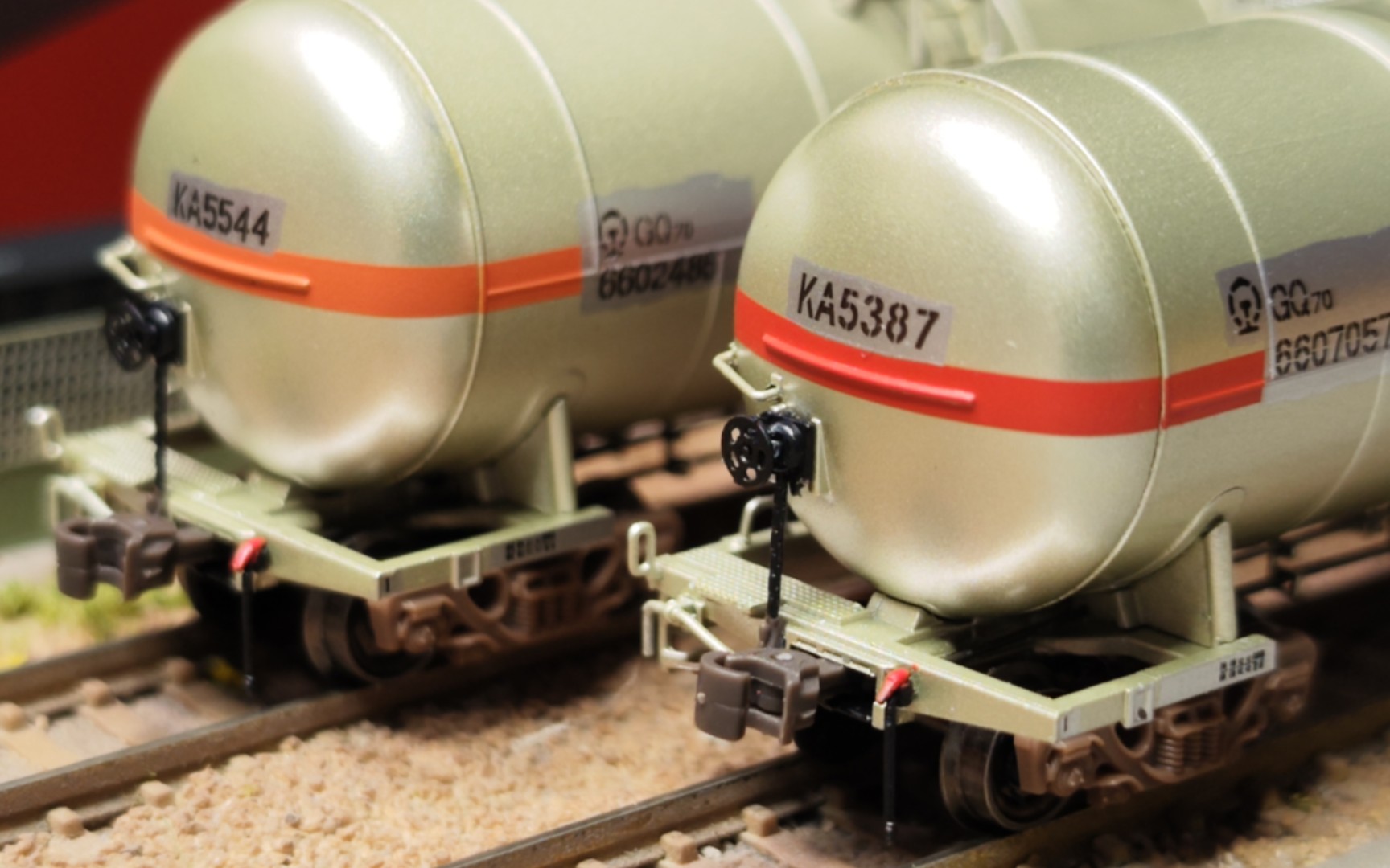 迷拟堂 n比例 gq70型通用罐车(货号 fgq71-10011/12)