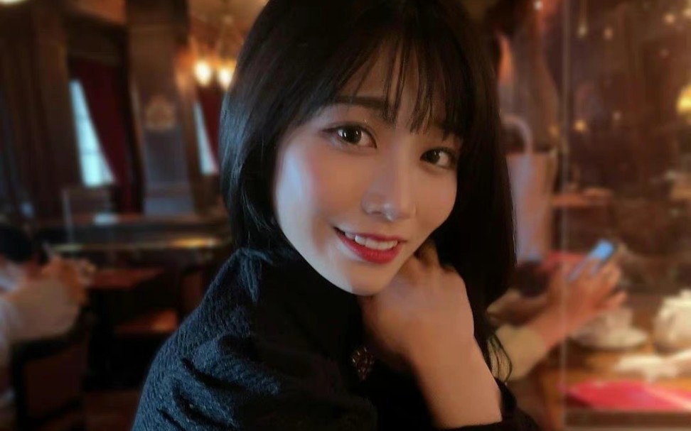 河北彩花 "爱笑的女孩运气不会差"