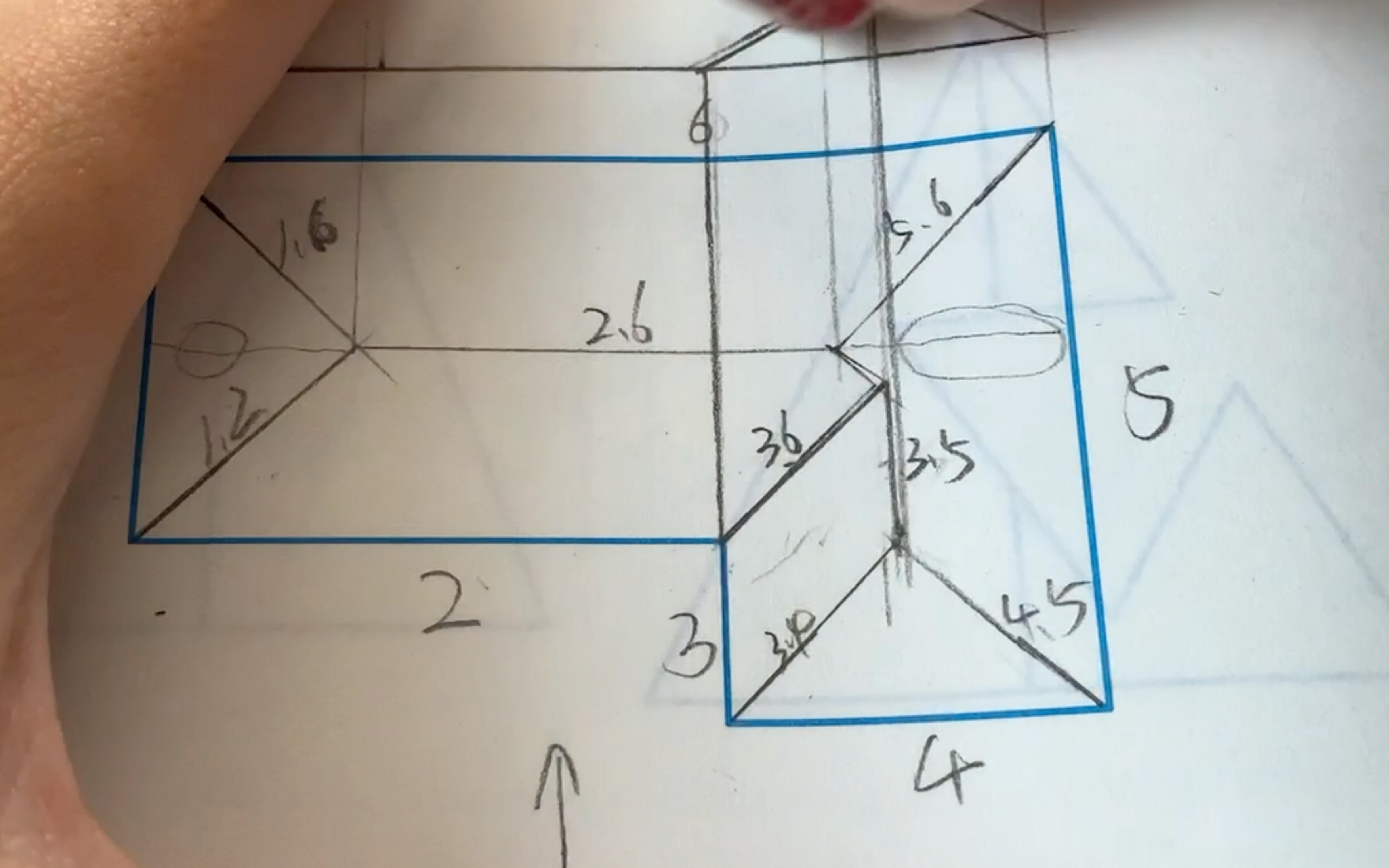 画法几何"同坡屋顶"画法5-24_哔哩哔哩_bilibili