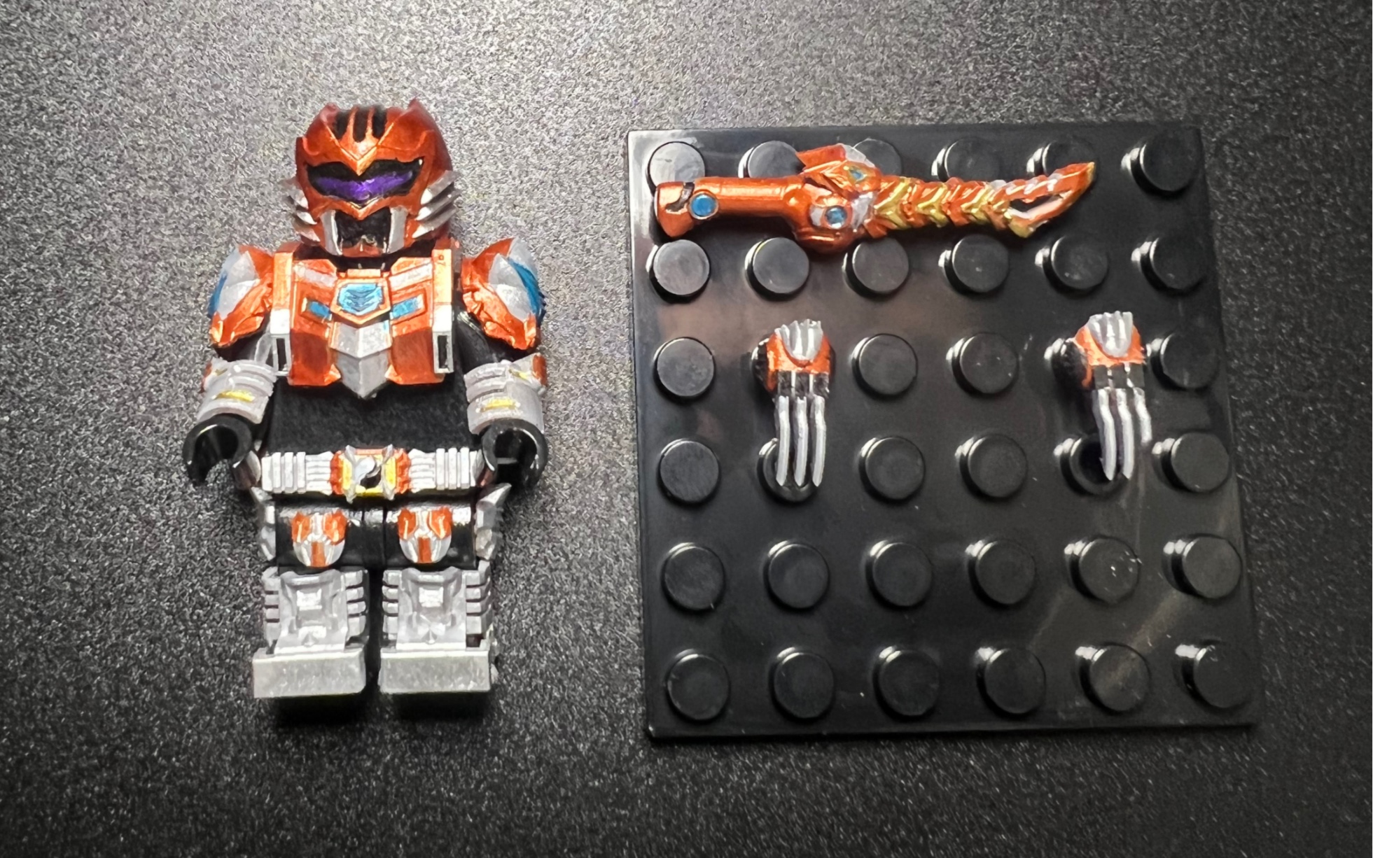 地虎铠甲(充话费送的哈哈)