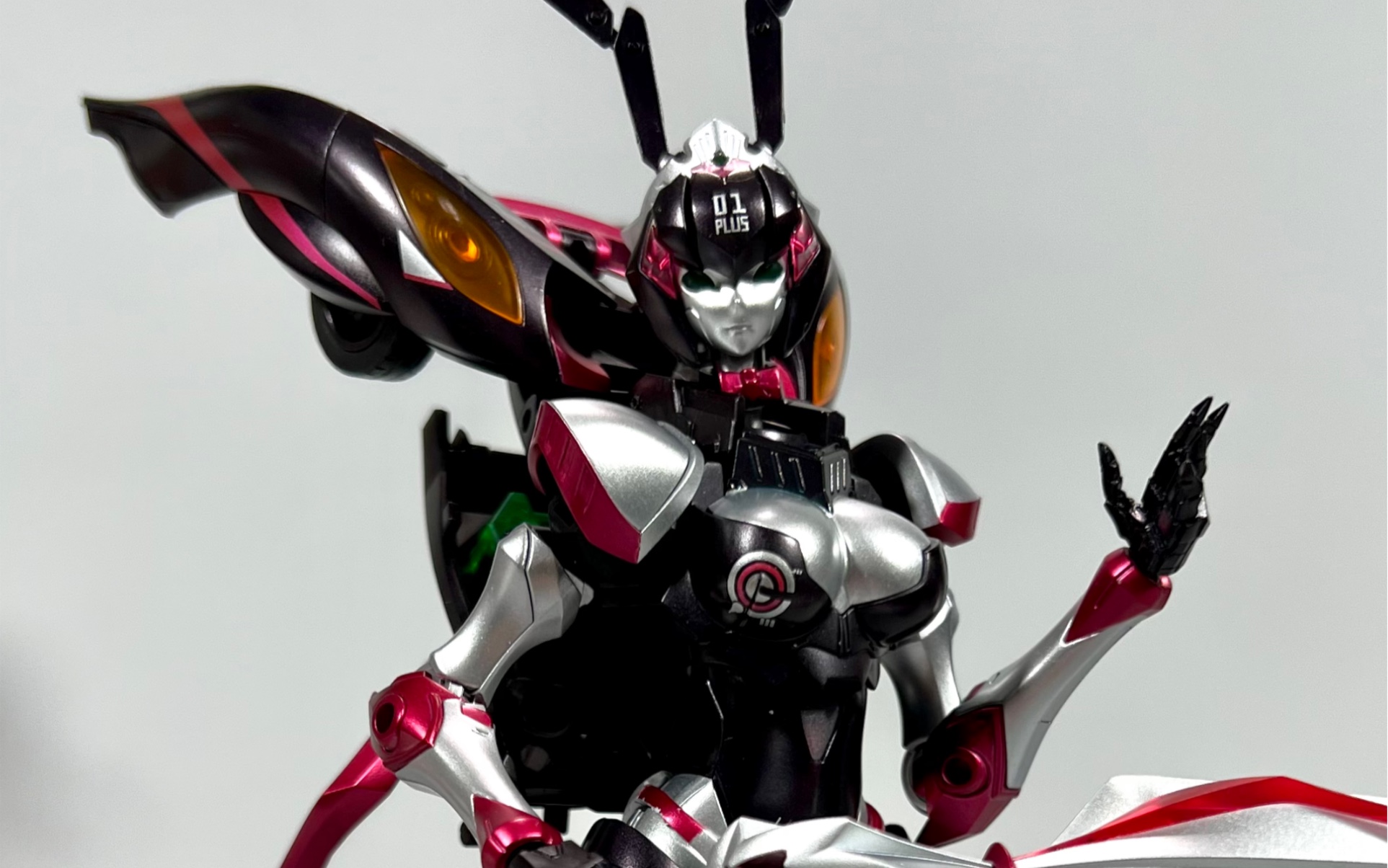 大火鸟制造变形机娘摩卡