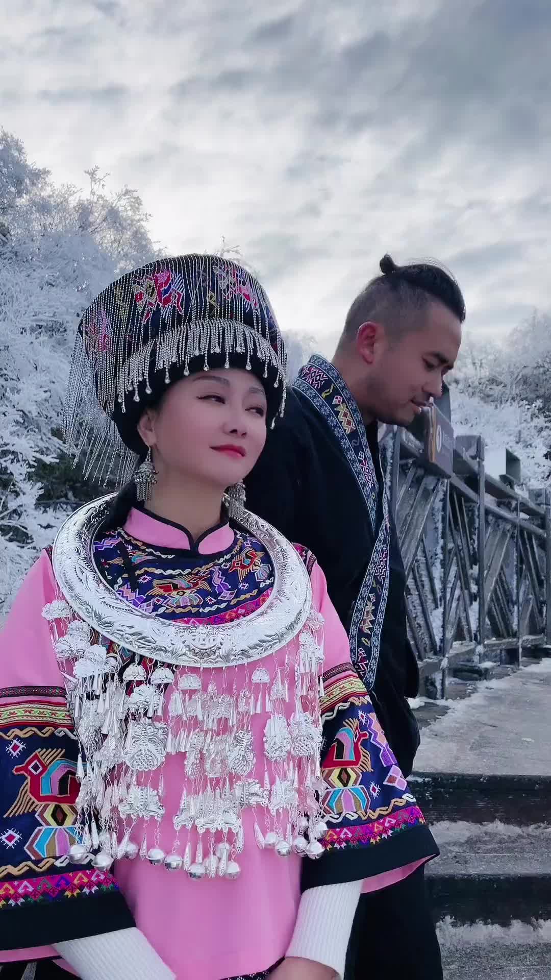 山水组合你莫走回顾经典送上祝福祝福大家婚姻美满家庭幸福抖音小