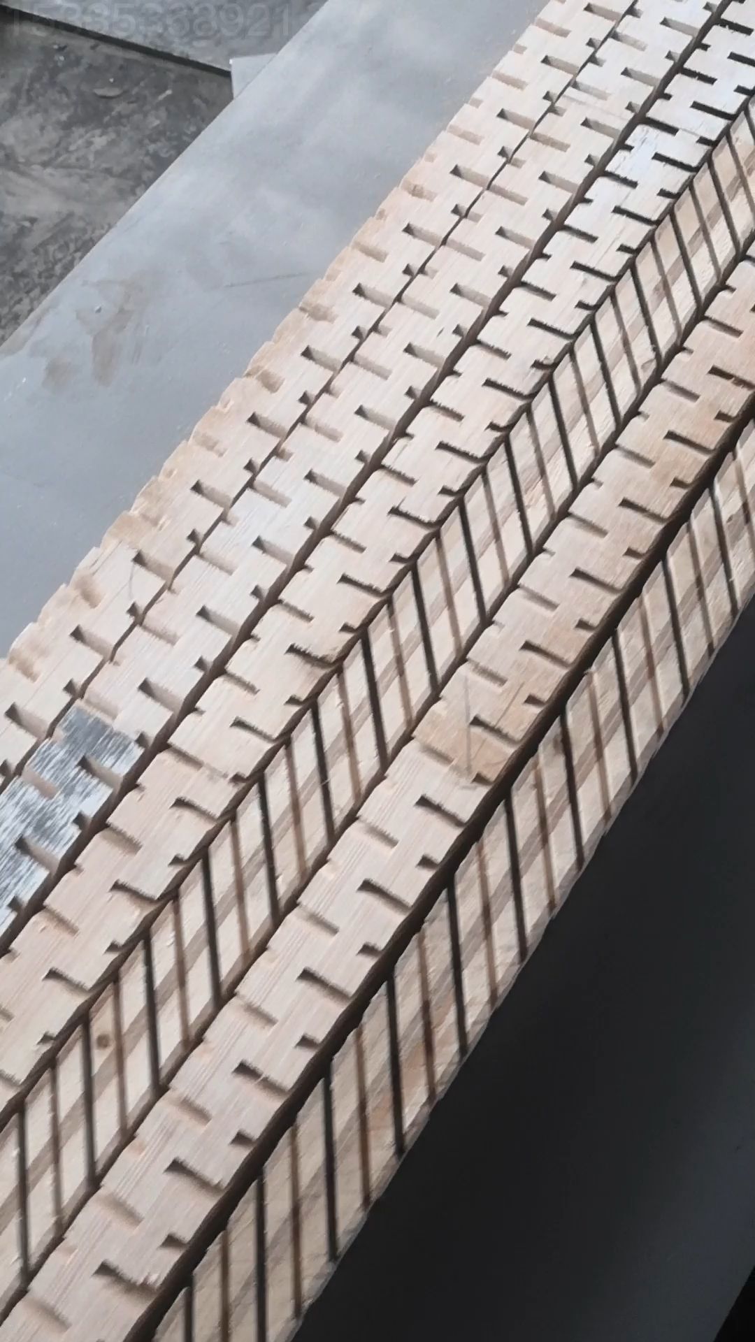 原木力学板开料机 实木门静音板生产设备