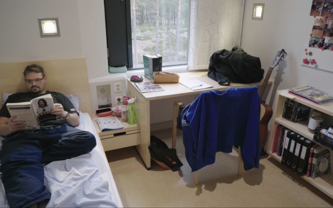 在芬兰的监狱里生活是一种怎样的体验