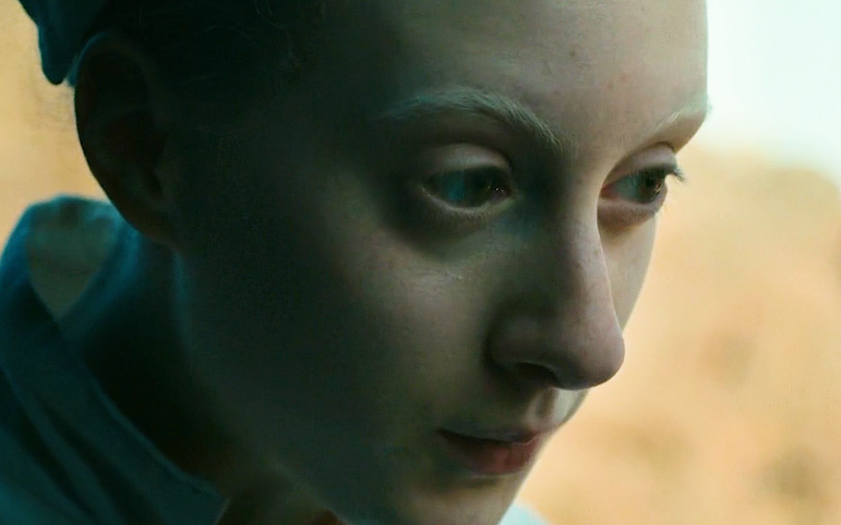 一种未知的海洋新生物,需要小男孩才能繁衍后代!惊悚电影《进化岛》