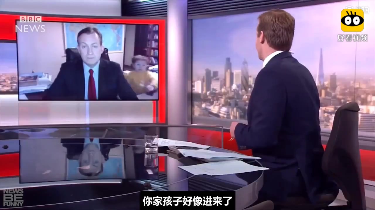 搞笑新闻花絮合集」世界各地主播记者笑场,口误,小事故