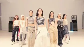 【R.E.D】“没有一点讨好的表情，这才是女爱豆”