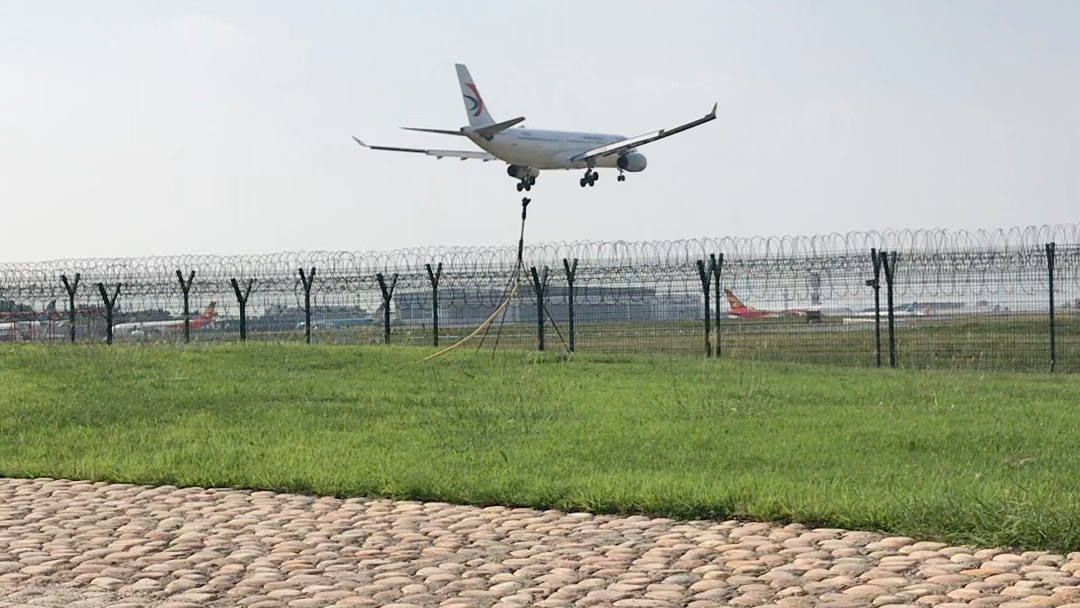 东航330降落首都机场36r跑道_哔哩哔哩 (゜-゜)つロ 干杯~-bilibili