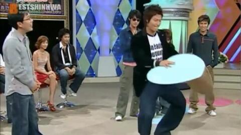 哈哈挑衅金钟国大跳turbo名曲某个jazz Bar抢尹恩惠 超喜欢这首歌 哔哩哔哩 Bilibili