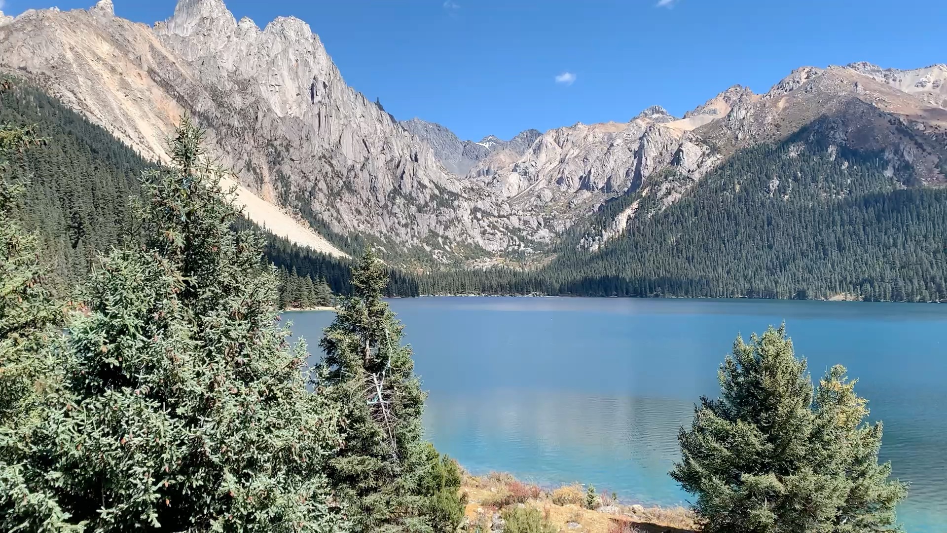 10月初的措普湖