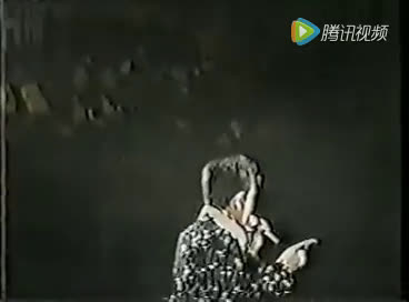 [图]【张国荣】1996.12.24 “张国荣跨越97演唱会” 平安夜场之《为你钟情》