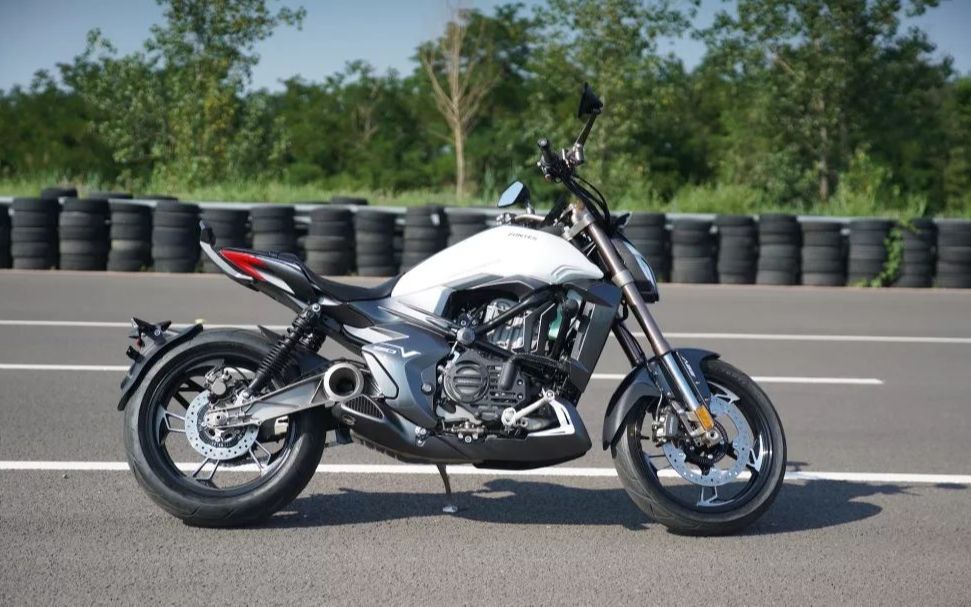 云骑行新手第一次摩友聊天我要买辆adv新车求推荐升仕310v