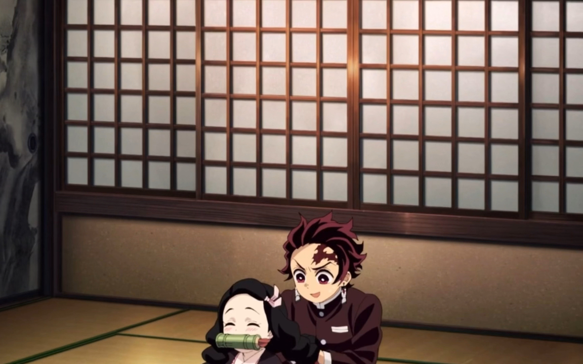 炭治郎哥哥帮祢豆子妹妹扎辫子