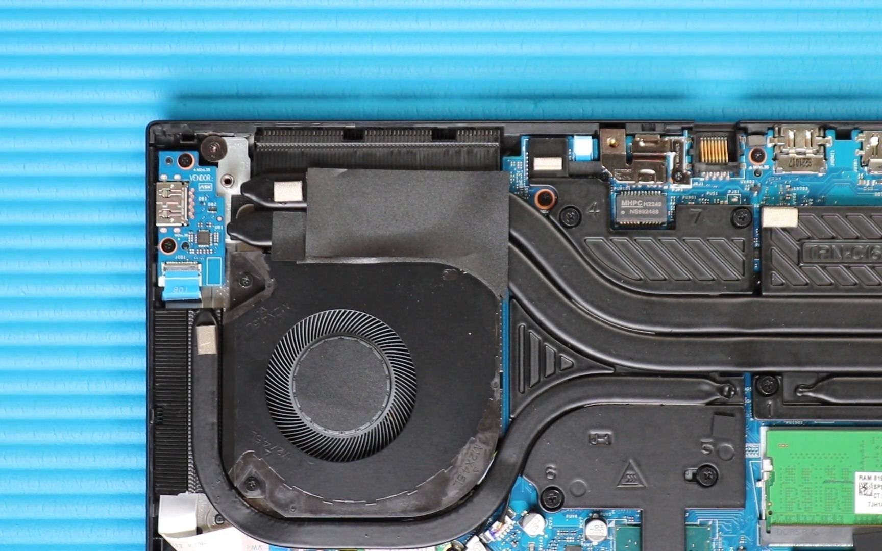 拆机警告 暗影精灵9 omen by hp 16.