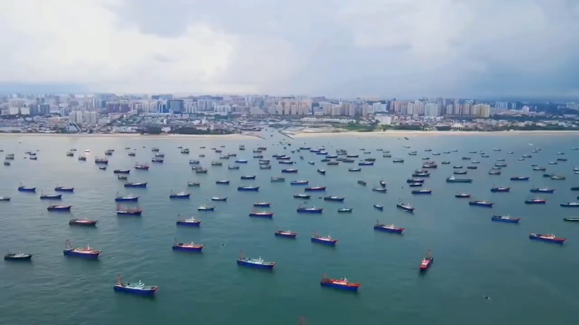 [图]开海！扬帆起航！冲啊！太壮观了！