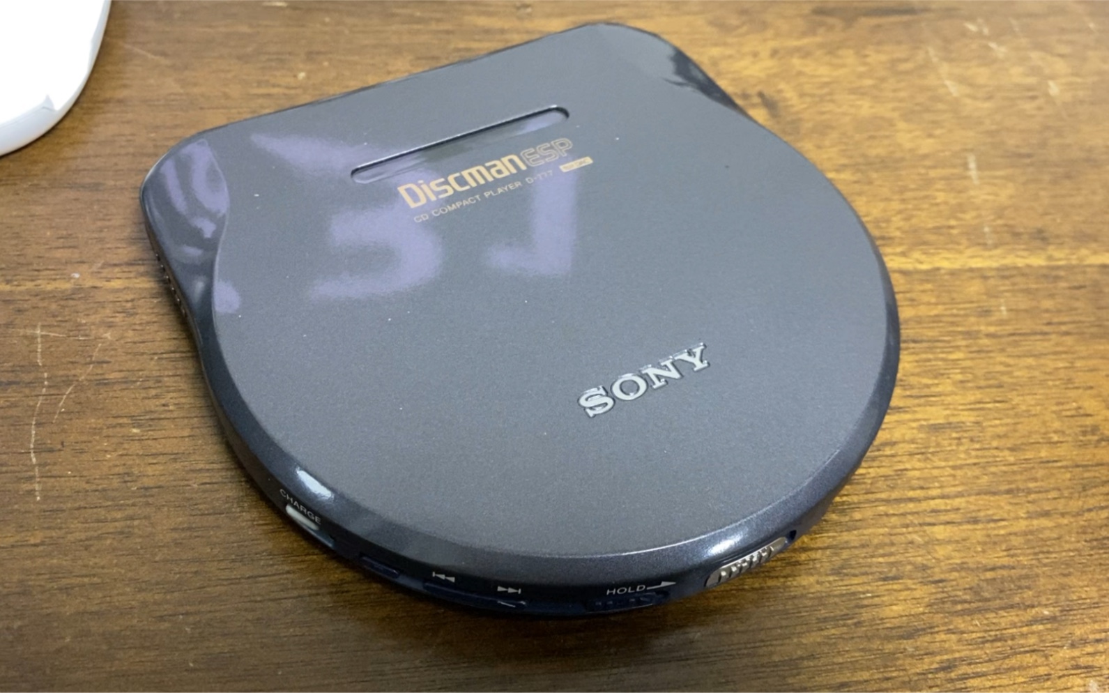 [图]《华仔二号》出品：第一百五十四弹：索尼 SONY D-777 艺术CD随身听 开箱视频 索尼大法