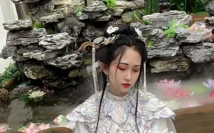 [图]沉浸式拍照 昙花一梦 梦如昙花