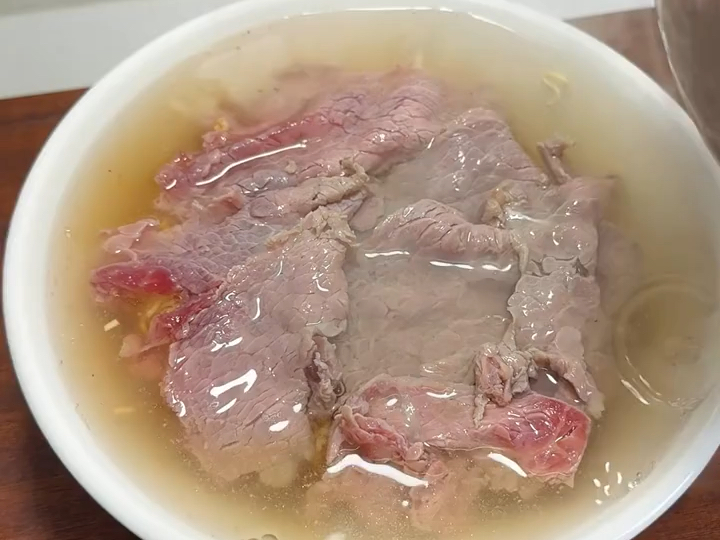 潮汕人的10秒牛肉。海报