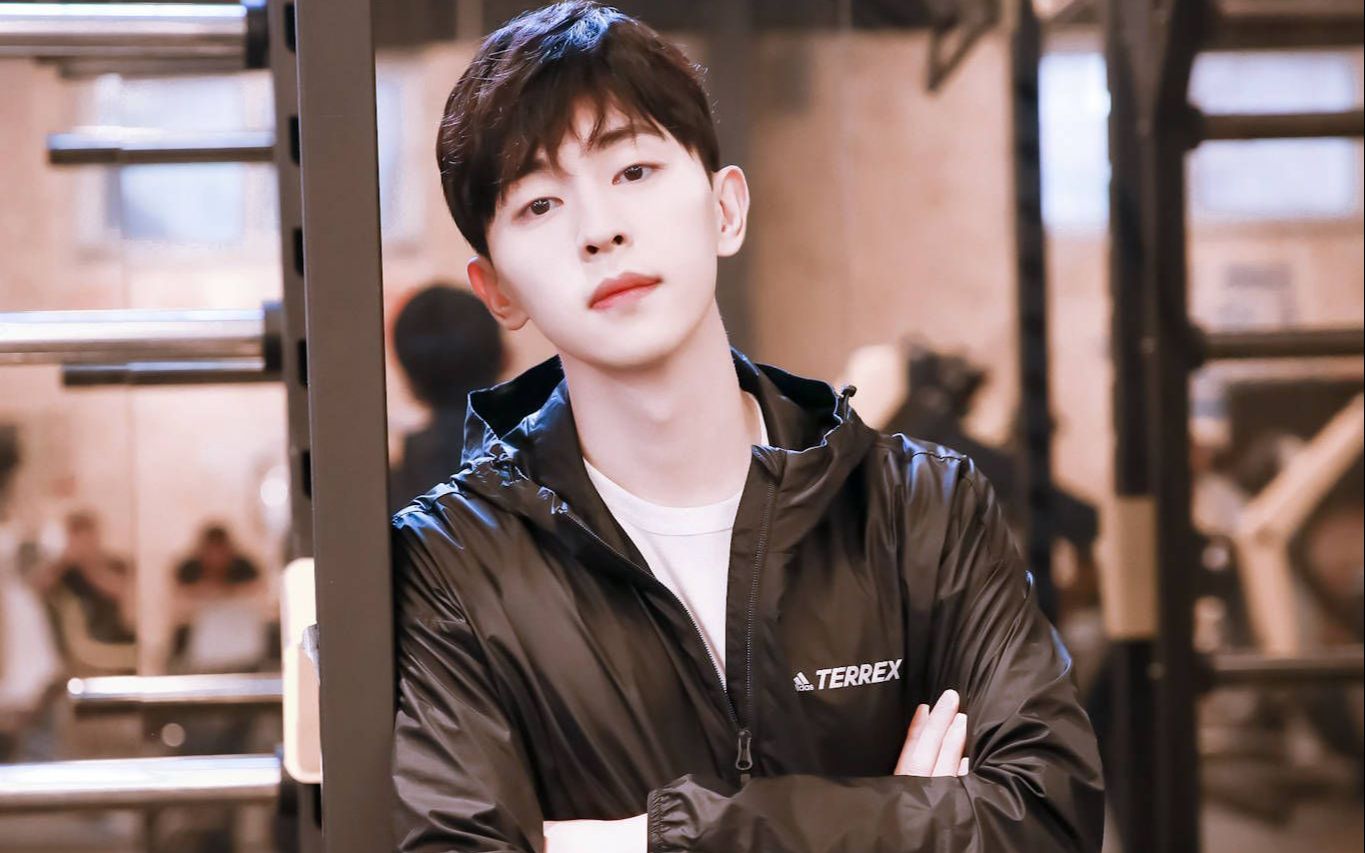 杨颖邓伦我的真朋友番外篇,伦哥被diss眼睛小,凭实力怼回去