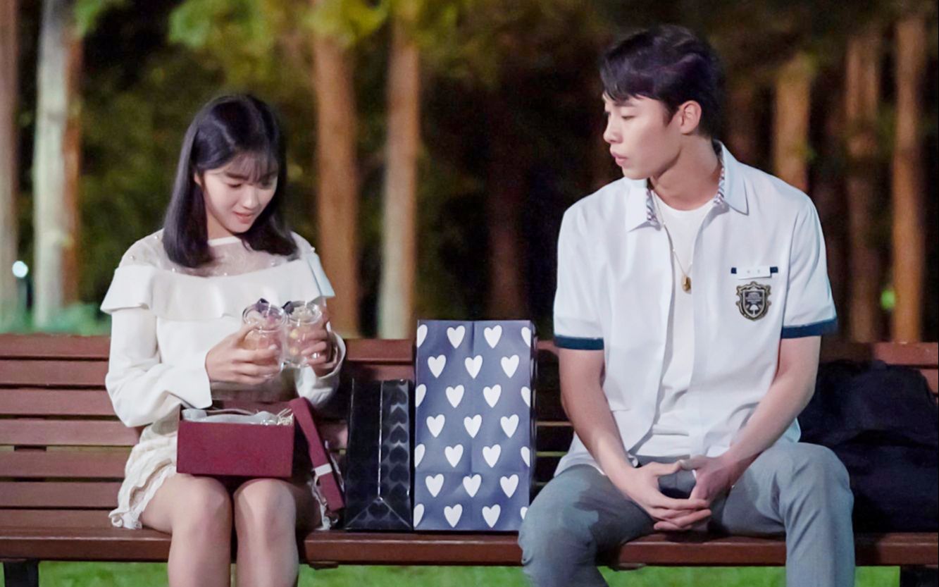 「偶然发现的一天(漫改)」1516(p2)-李宰旭(白经)cut