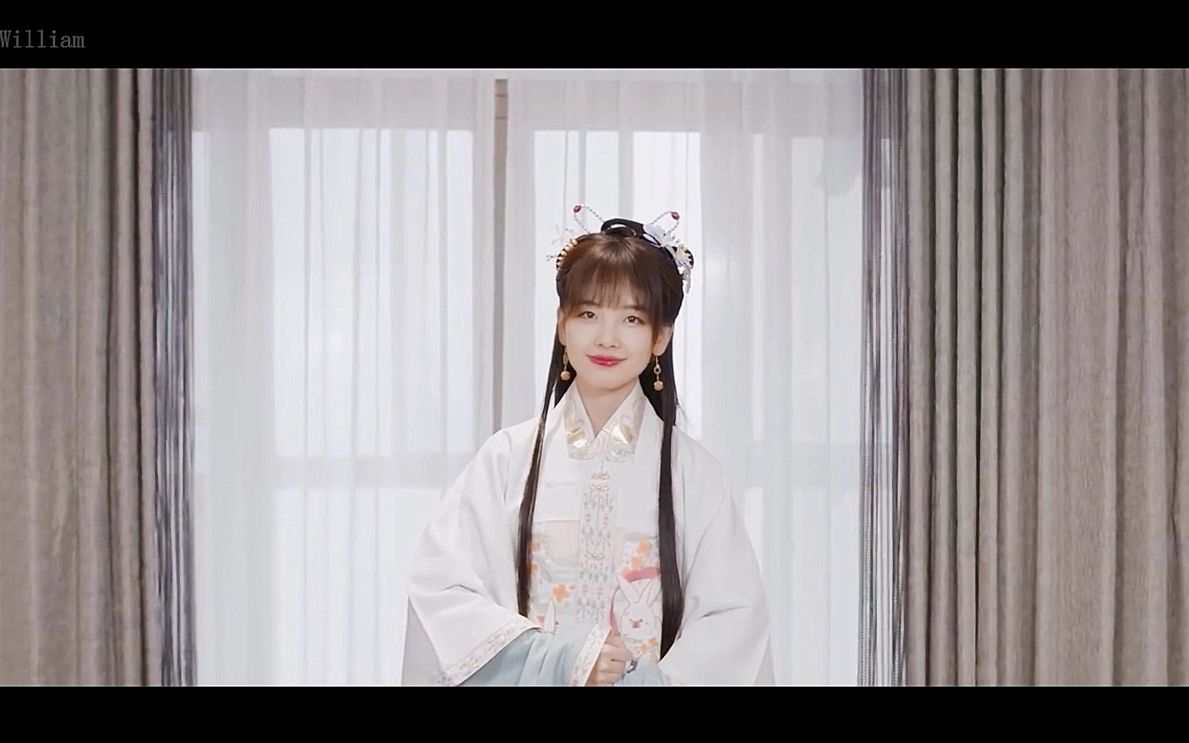 【剪辑/王冰冰】冰冰的新皮肤——汉服限定_哔哩哔哩 (゜-゜)つロ