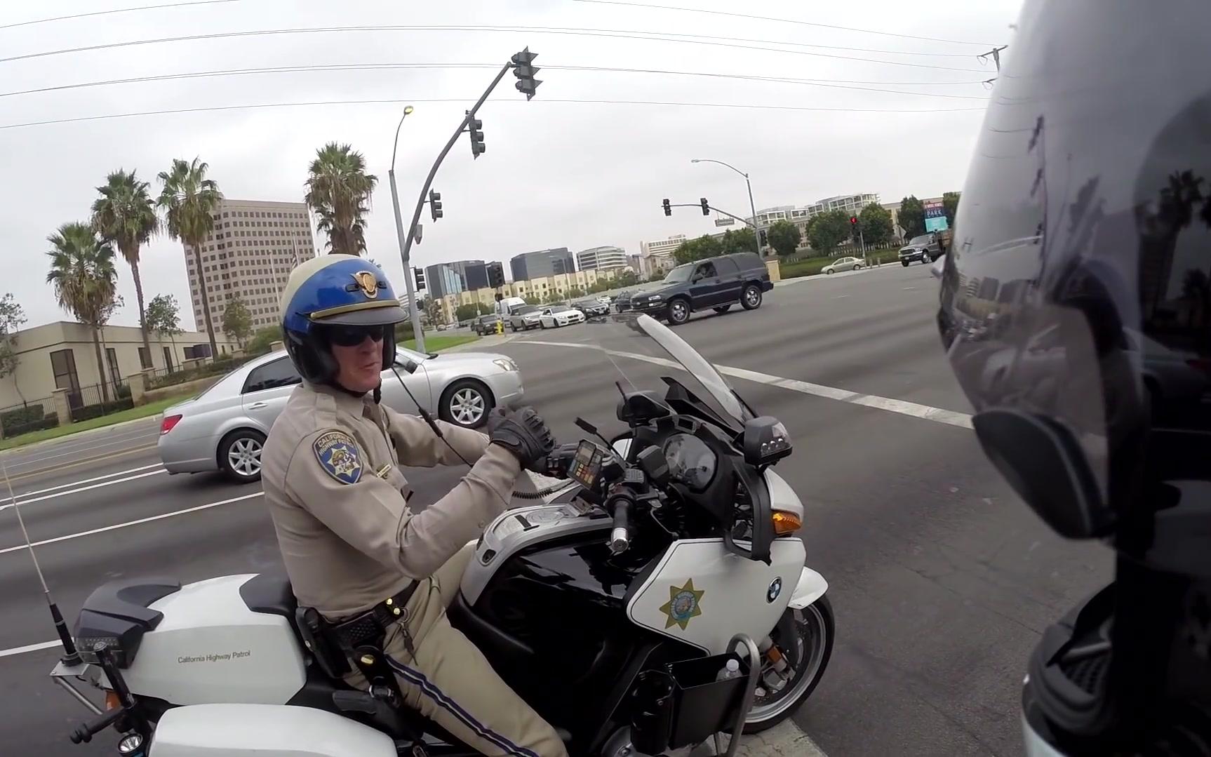 chp加州高速骑警也是人呐