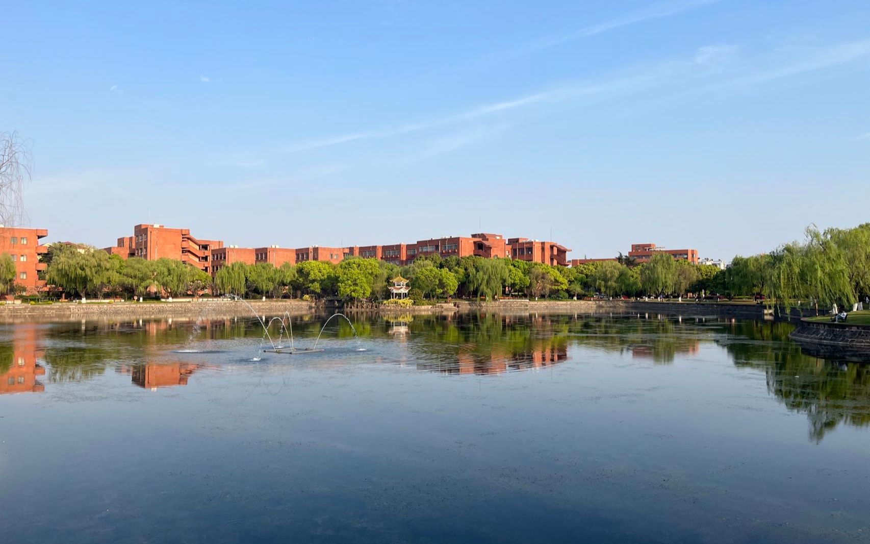 上海交通大学励志讲坛国学社"诗心始新"系列第二期——格律诗——唐