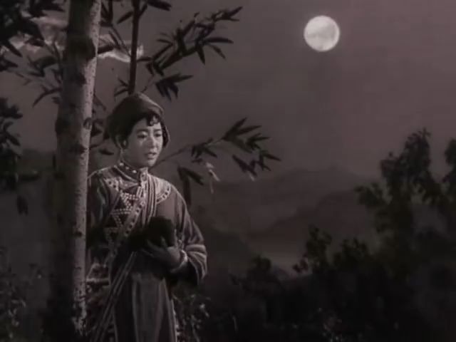 [图]怀旧电影金曲1957芦笙恋歌插曲月亮和那年一样·温明兰