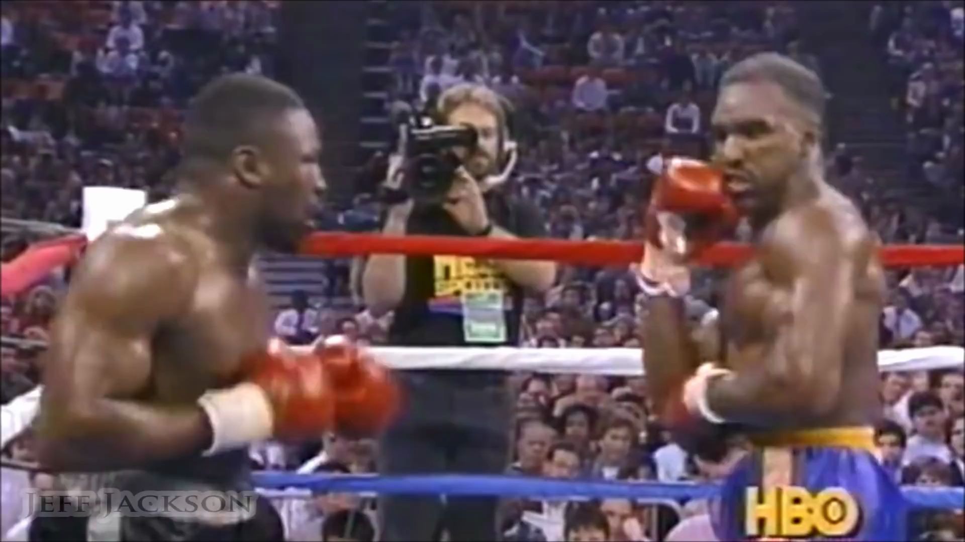 【重量级火爆对攻】霍利菲尔德 vs 库珀 Evander Holyfield vs Bert Cooper哔哩哔哩bilibili