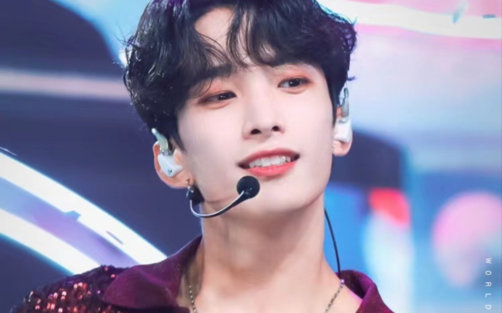 【seventeen】还有谁不知道李硕民dk的成熟美是多么的迷人?