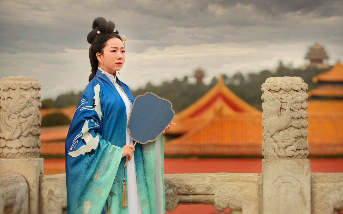 【千里江山】故宫汉服摄影_哔哩哔哩 (゜-゜)つロ 干杯~-bilibili
