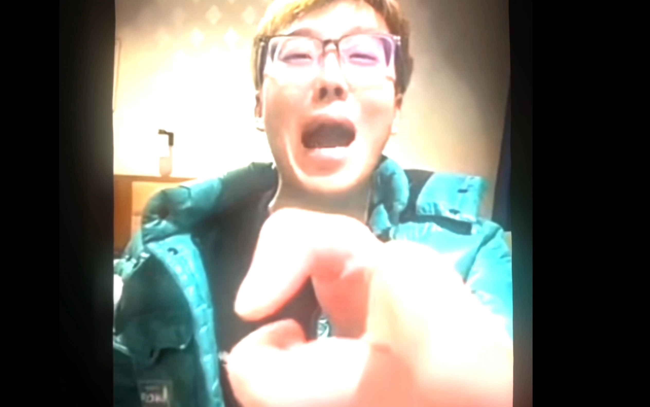 小手一指,rap开始