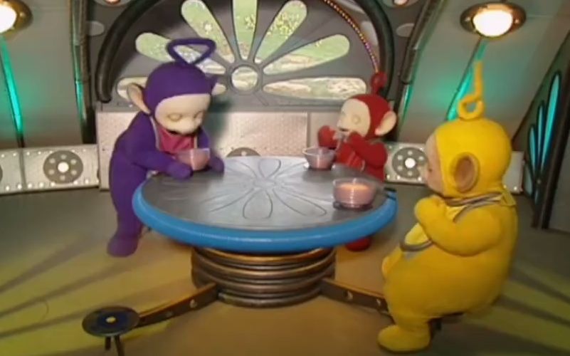 【天线宝宝】天线宝宝是怎么吃饭的