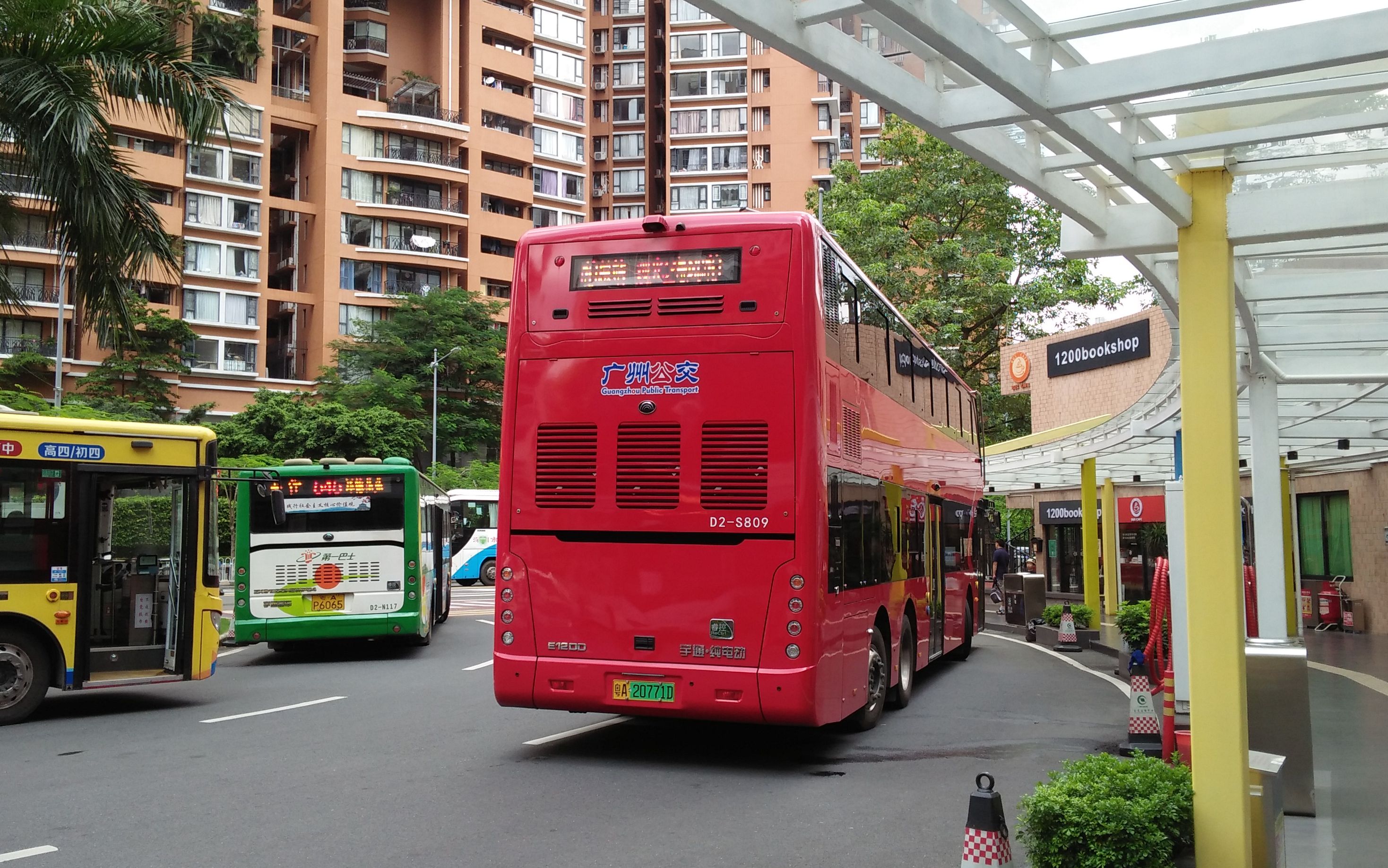 广州公交pov观光2路珠江新城海风路总站环线