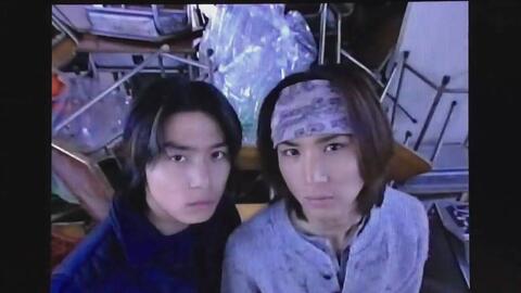 KinKi Kids SP 硝子の少年1997 12 17 デビュー曲売上げの日本記録_-哔哩哔哩 KinKi Kids SP 硝子の少年1997 12 17 デビュー曲売上げの日本記録_-哔哩哔哩
