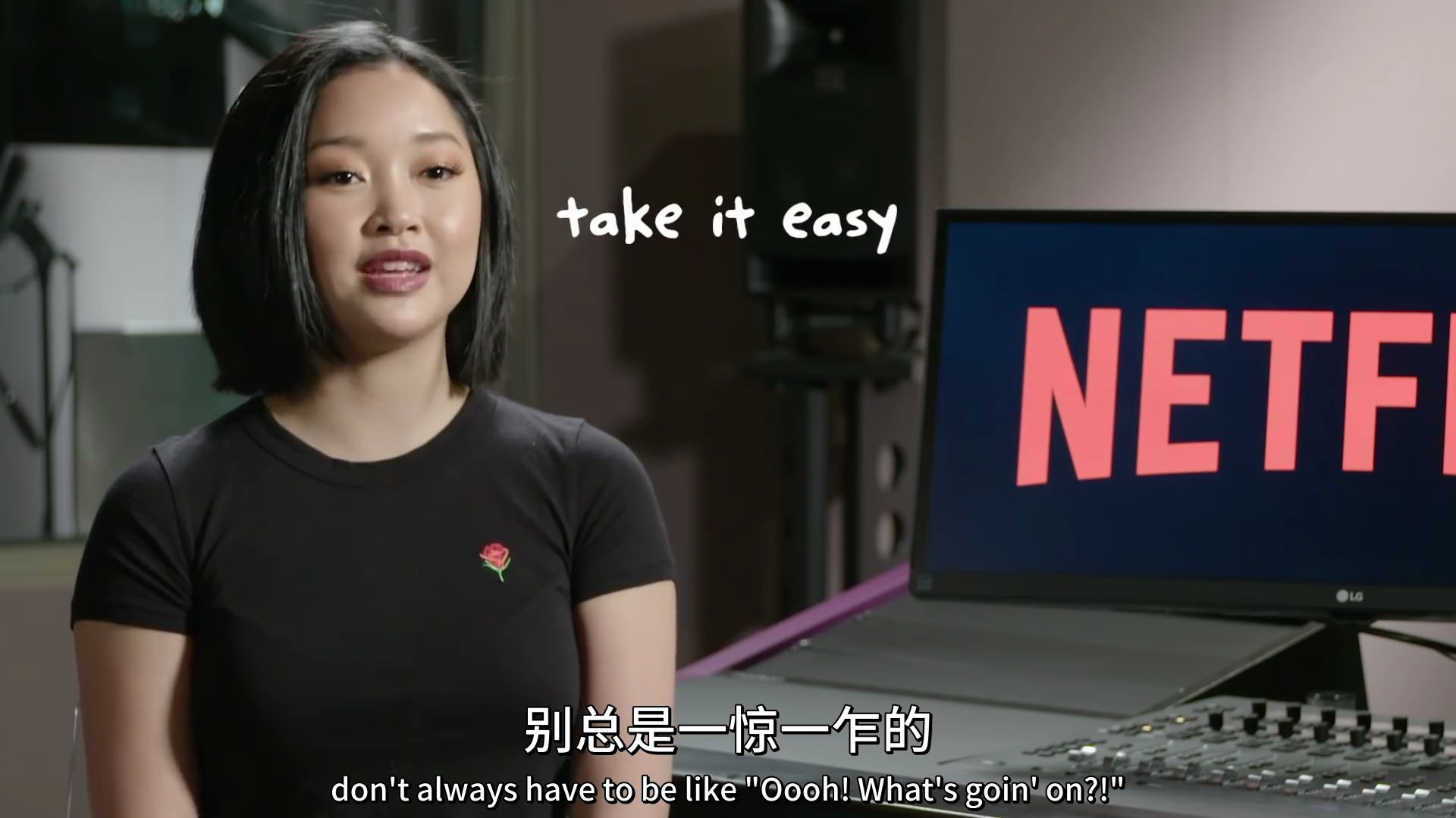 [图]【中英双语字幕】《轻松熊与小薰》幕后采访 Lana Condor 模仿熊的叫声谈论给剧做英文配音 Netflix 拉娜·康多