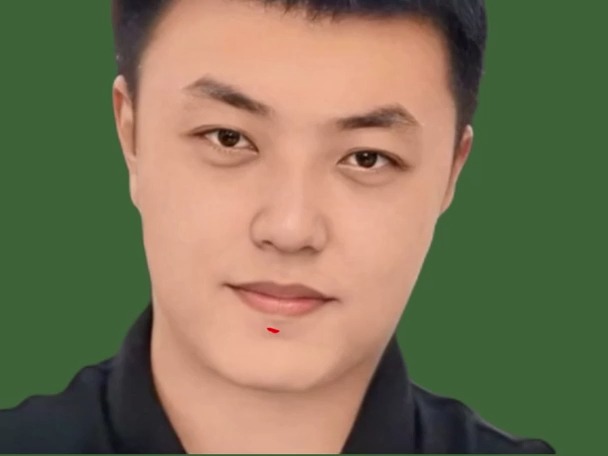 比较完美的男人反弓唇