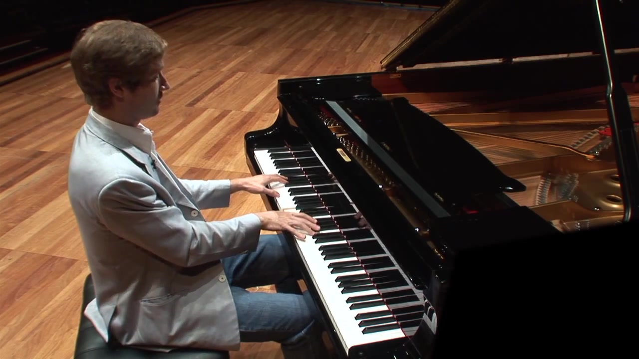 【卢甘斯基】最能体现拉赫玛尼诺夫旋律天才的钢协 Nikolai Lugansky on Rachmaninoff Piano Concerto No. 1哔哩哔哩bilibili