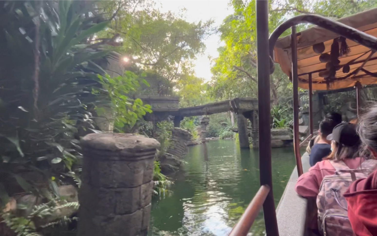 【香港迪士尼】城堡,童话,漂流