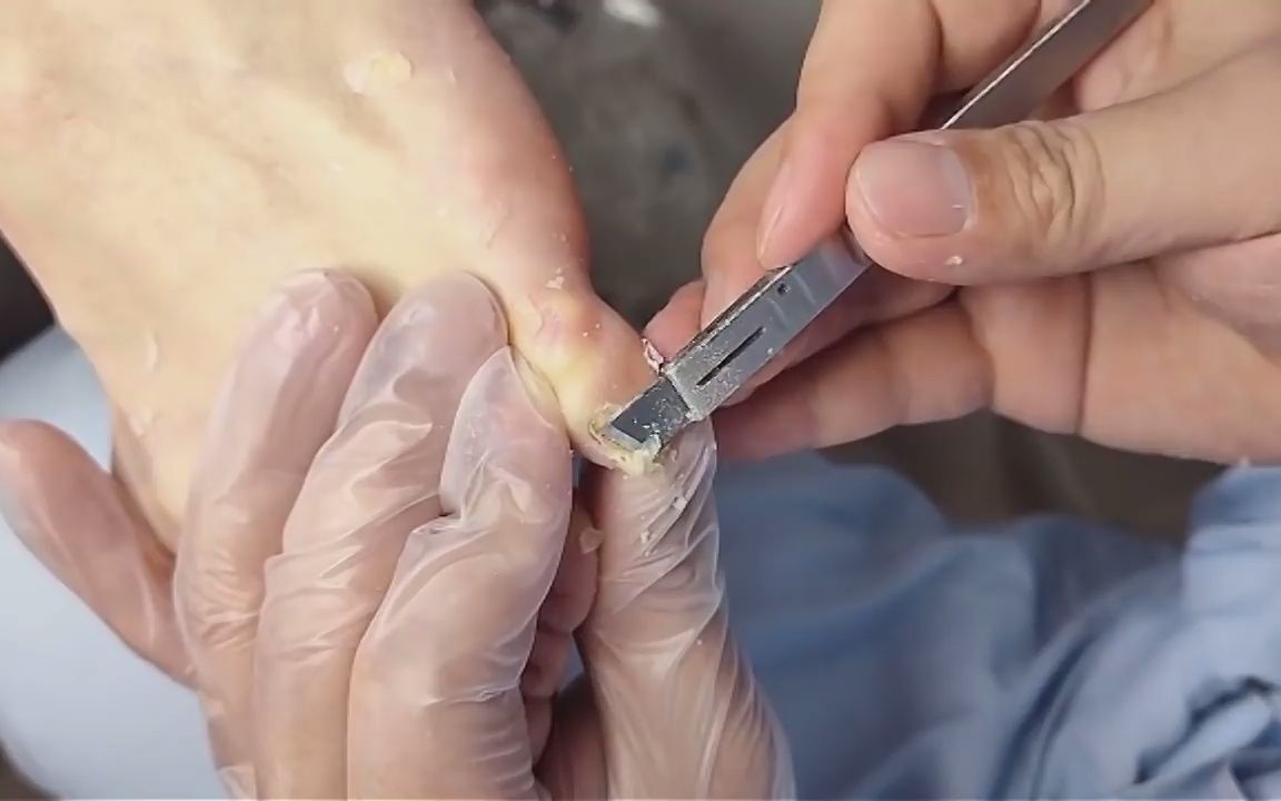 越南理发店修脚指甲图片