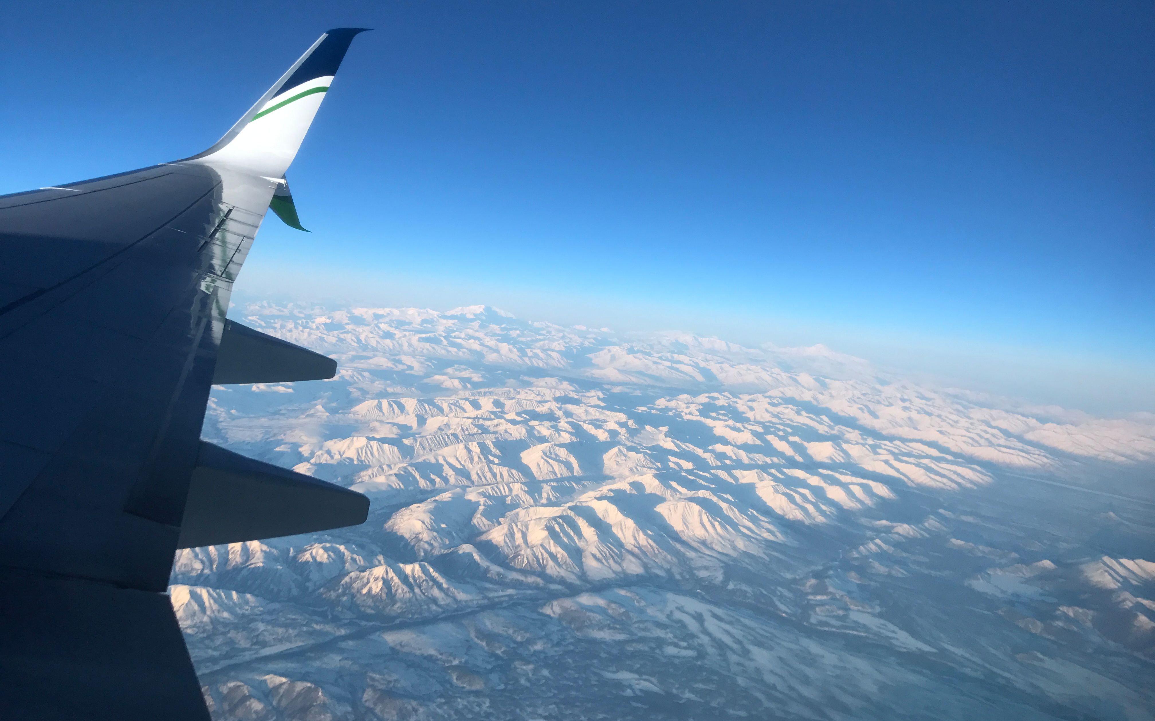 【延时摄影】在飞机上俯瞰阿拉斯加是什么感受?