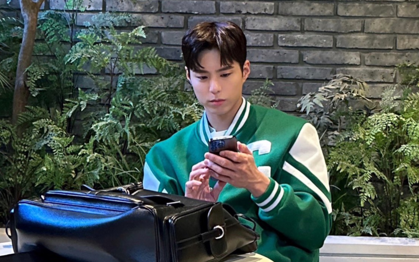 park celine, 春天大人, 朴宝剑推特更新