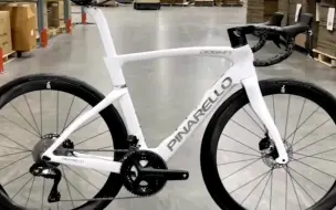 Download Video: 没事干艾特好兄弟一起梦中情车沉浸式装车❗️Pinarello Dogma F Dream Build