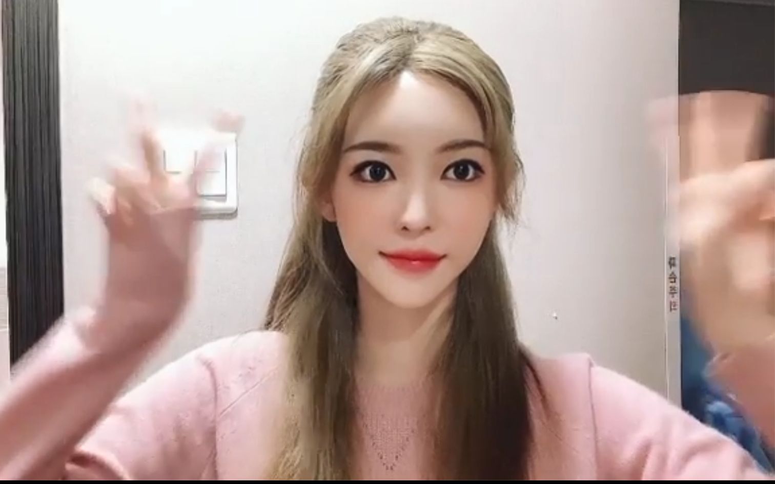 【阿英ins 更新】 早起,准备出去噜097315