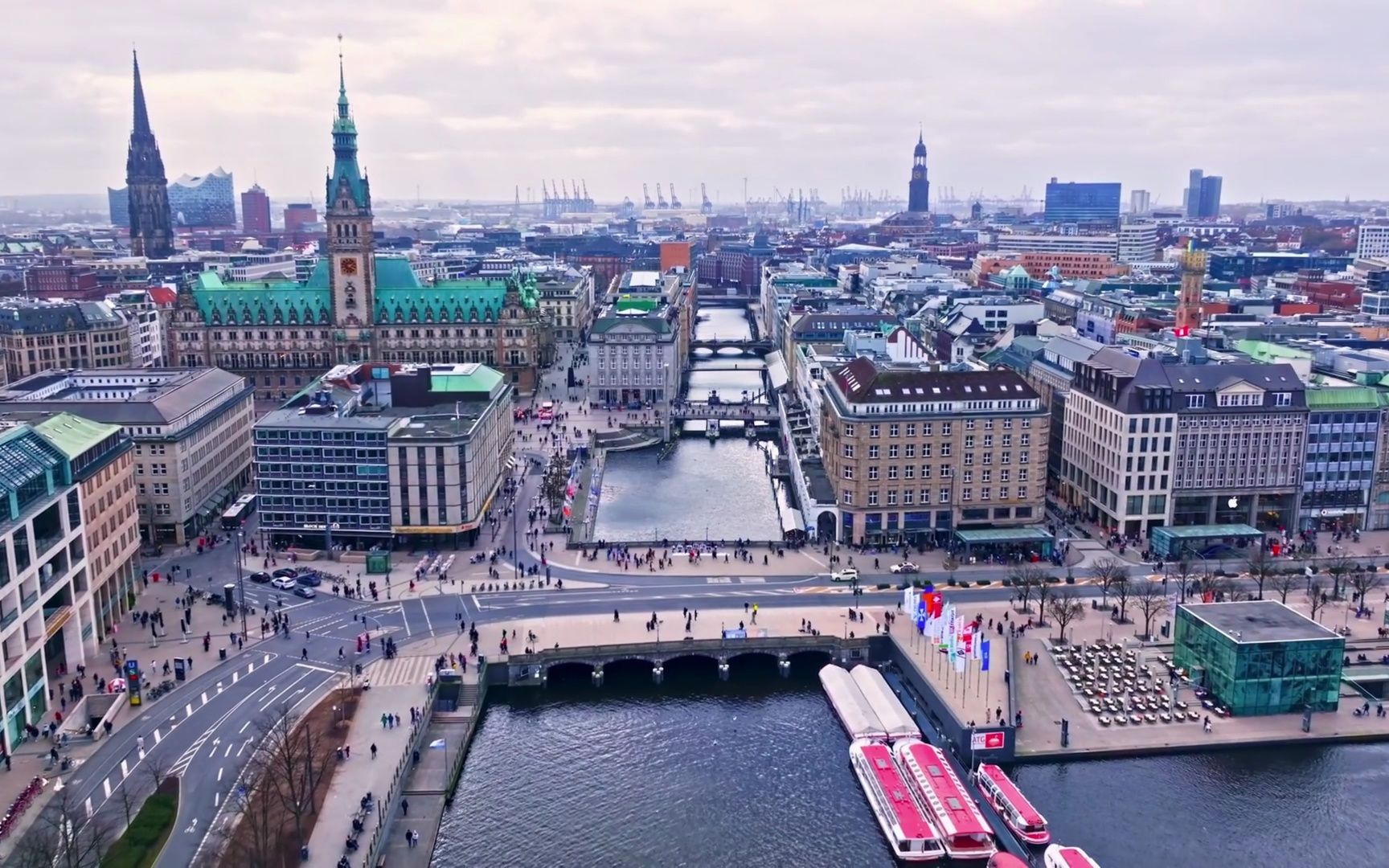 德国汉堡ⷮŠHamburg|航拍欧洲zui富裕的城市之一,是“德国通往世界的大门”,看看这座“世界桥城”不一样的魅力哔哩哔哩bilibili