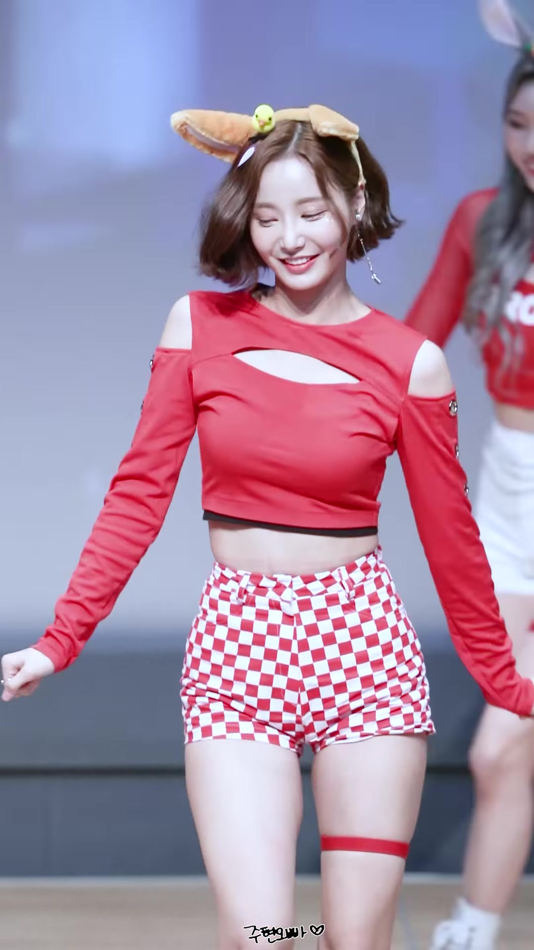 190324 (momoland)(yeonwoo) - im so hot3_哔哩哔哩_bilibili