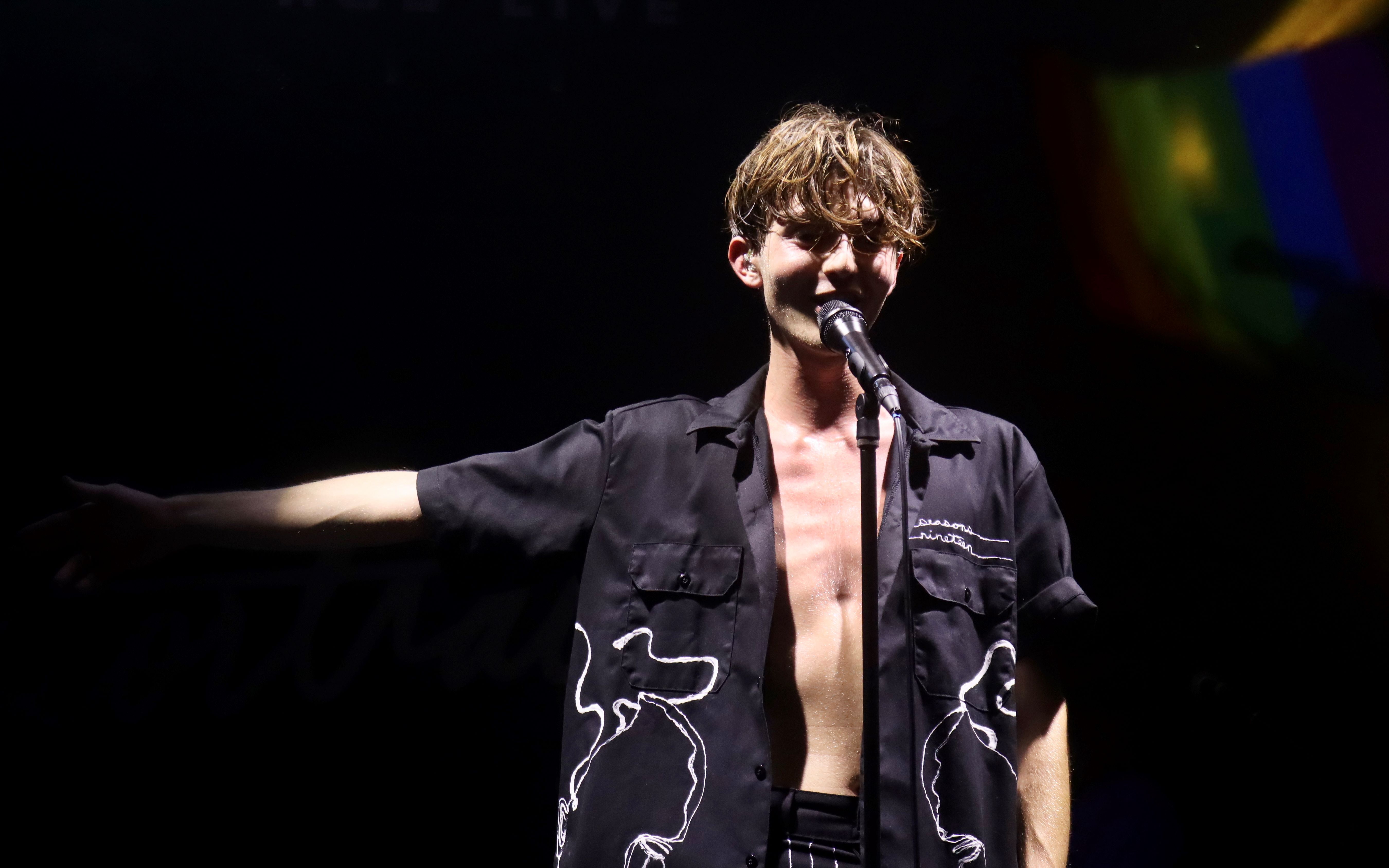 greyson chance《seasons nineteen 》片段 眼神太鲨我了!