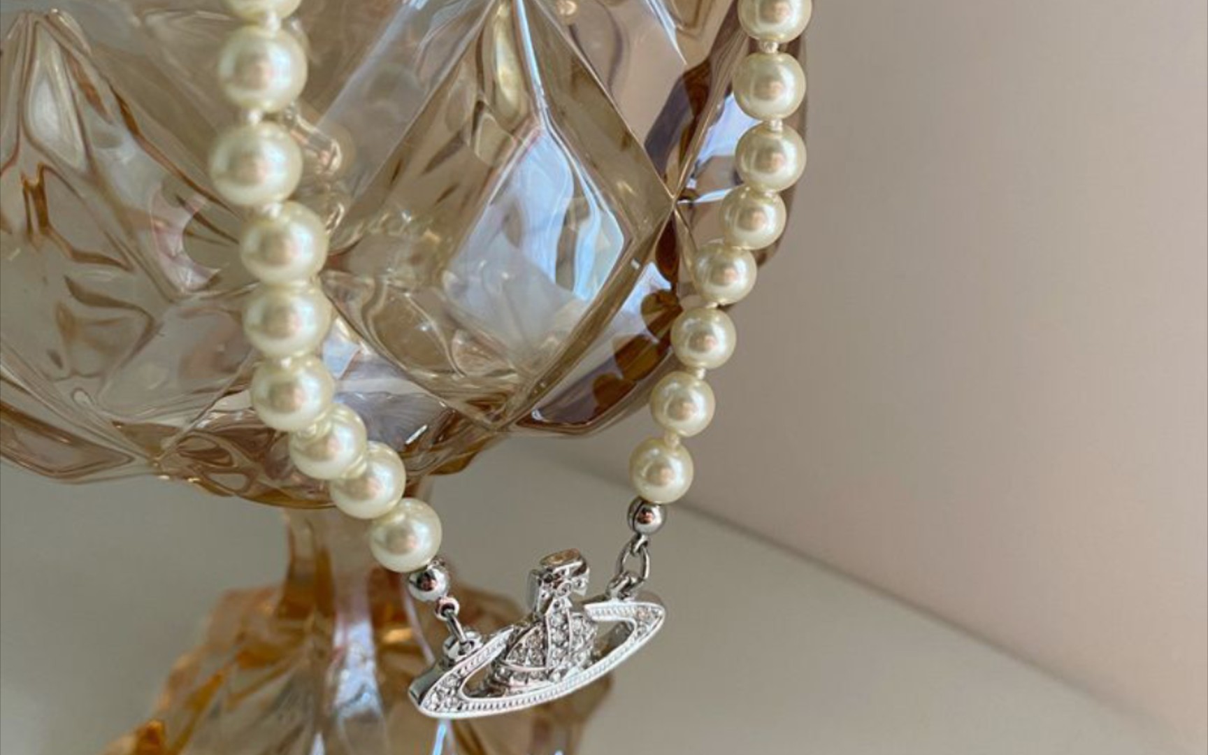 西太后土星珍珠项链女小众高级叠戴复古choker锁骨链